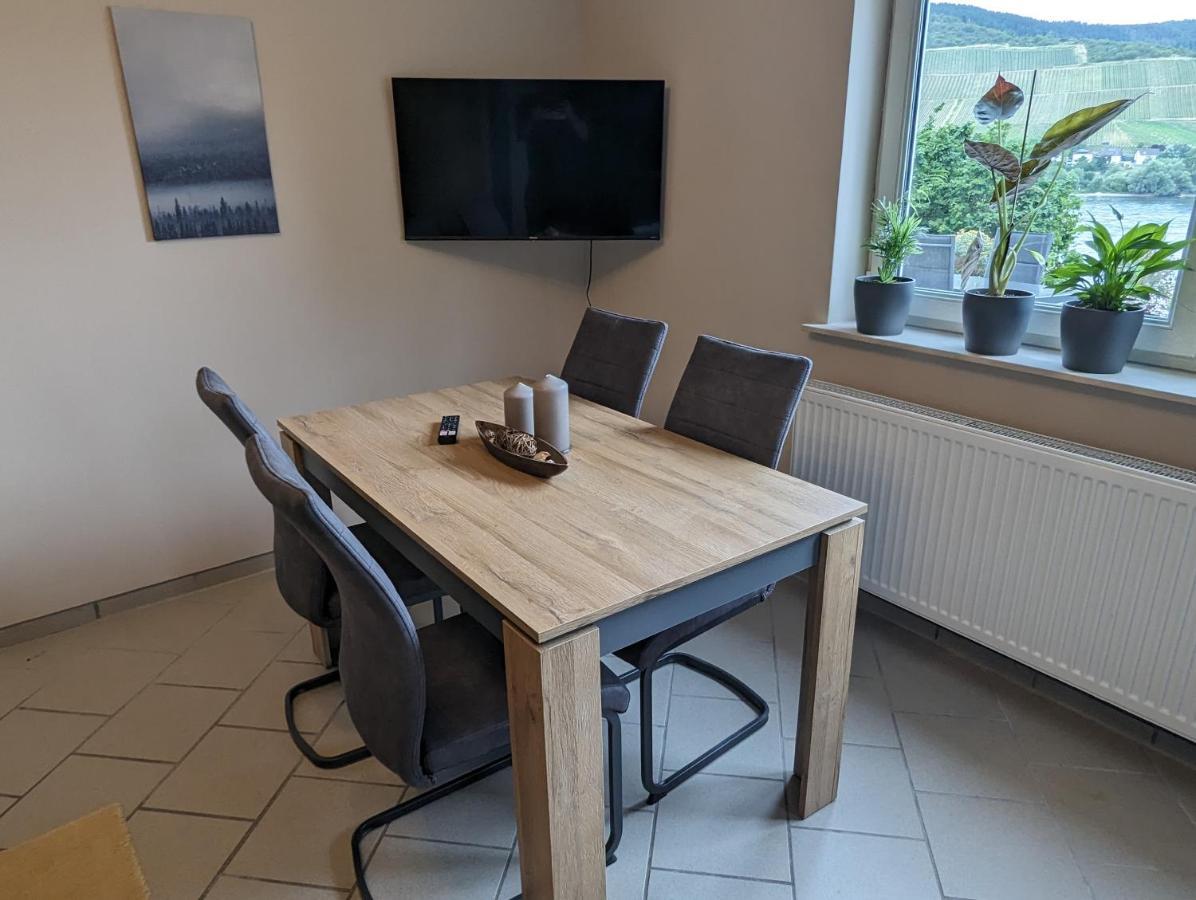 Ferienwohnung Rheinperle Niederheimbach Exterior photo